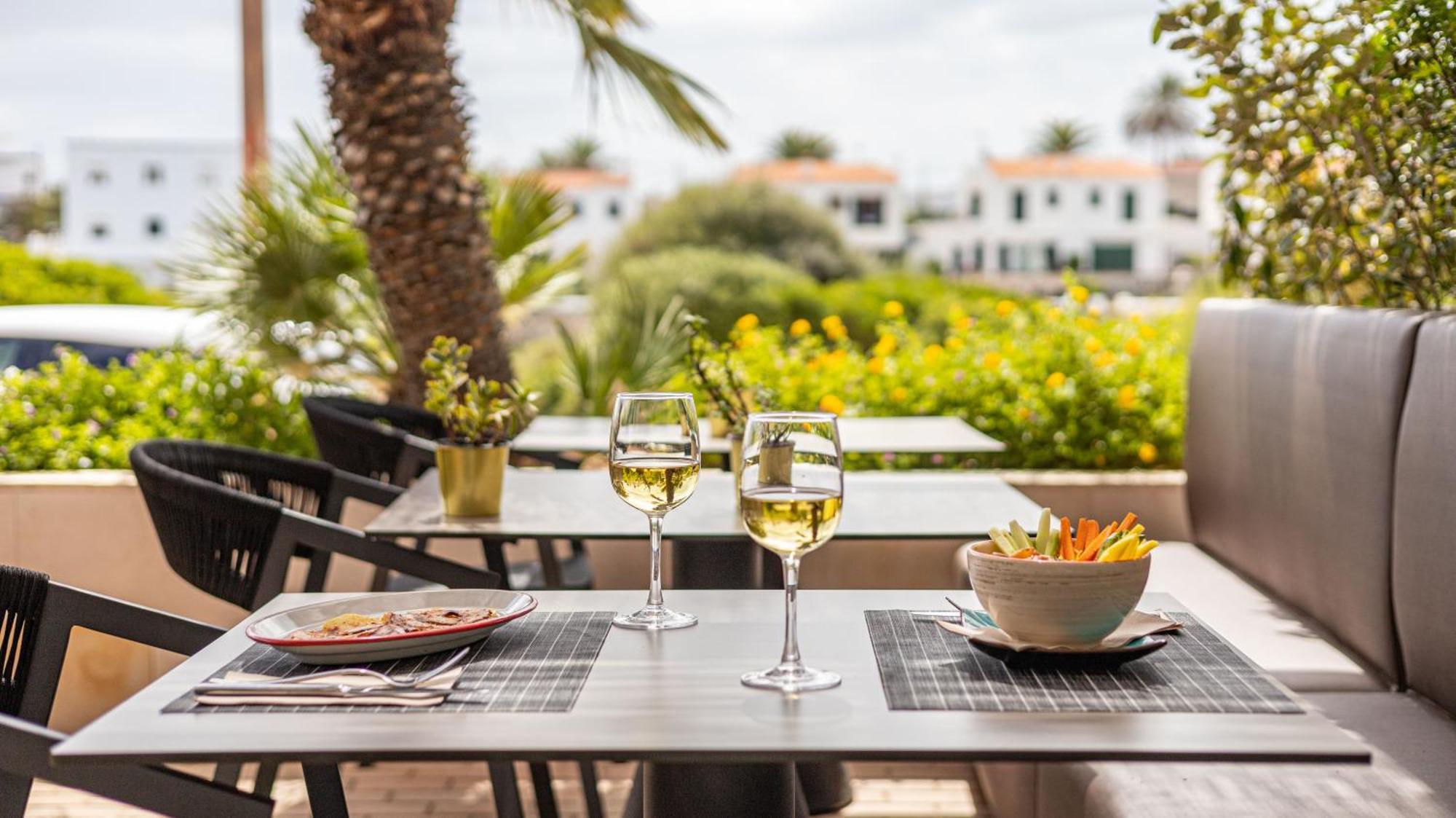 Seth Port Ciutadella Hotel Ngoại thất bức ảnh